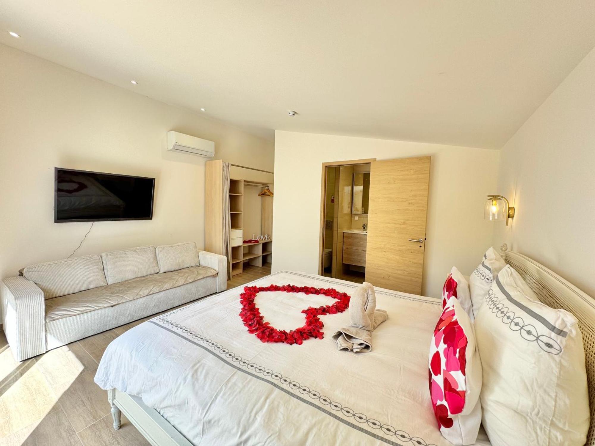 Villa La Source 83 - Room Close To St Tropez Cogolin Esterno foto